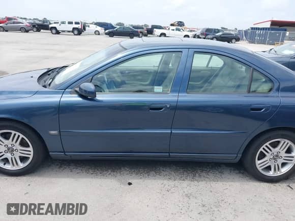 2006 Volvo S60 2.5L Turbo с VIN YV1RS592X62546752, выставлен на аукционе IAAI как лот 42682743 с пробегом 137 974 миль миль и . История ставок и продаж доступна на DreamBid. Изображение 14.