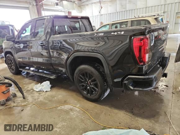 2021 GMC Sierra 1500 Elevation с VIN 1GTR9CEK3MZ293869, выставлен на аукционе Copart как лот 71060695 с пробегом 69 500 миль миль и Списание • Salvage title. История ставок и продаж доступна на DreamBid. Изображение 2.