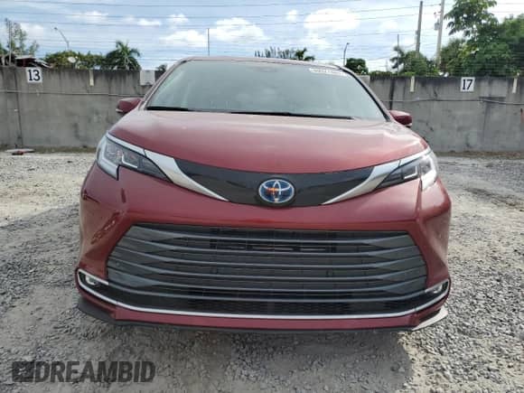 2023 Toyota Sienna Limited с VIN 5TDZRKEC1PS169592, выставлен на аукционе Copart как лот 80927884 с пробегом 9 431 миль миль и Списание • Salvage title. История ставок и продаж доступна на DreamBid. Изображение 5.