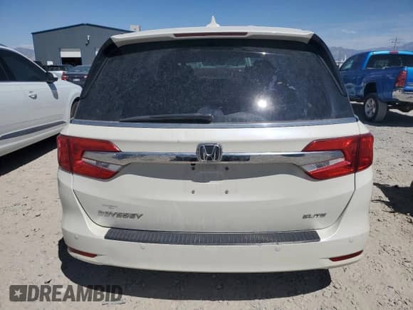 2018 Honda Odyssey Elite with VIN 5FNRL6H94JB035597, listed as a Copart auction lot 66160925 with Not provided miles and Salvage title. Bid and sale history available at DreamBid. Image 6.