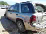 2002 Chevrolet TrailBlazer LT with VIN 1GNDT13S422478402, listed as a IAAI auction lot 42705138 with Not provided miles and . Bid and sale history available at DreamBid. Image 3.