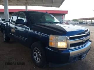 2007 Chevrolet Silverado 1500 1LT с VIN 2GCEK19CX71579533, выставлен на аукционе IAAI как лот 42247899 с пробегом 173 614 миль миль и . История ставок и продаж доступна на DreamBid. Изображение 1.