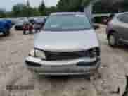 2004 Chevrolet Venture LS z VIN 1GNDX03E54D261747, wystawiony jako Copart lot #62345495 z przebiegiem 144 515 mil mil oraz Szkoda całkowita • Salvage title. Historia ofert i sprzedaży dostępna na DreamBid. Obrazek 5.