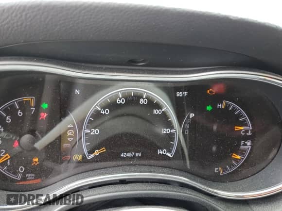 2021 Jeep Grand Cherokee Laredo X with VIN 1C4RJEAG5MC595672, listed as a Copart auction lot 80721025 with 42,457 mi miles and Salvage title. Bid and sale history available at DreamBid. Image 9.