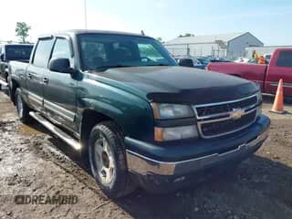2006 Chevrolet Silverado 1500 LT3 z VIN 2GCEK13T461141937, wystawiony jako IAAI lot #42563232 z przebiegiem 148 728 mil mil oraz . Historia ofert i sprzedaży dostępna na DreamBid. Obrazek 1.