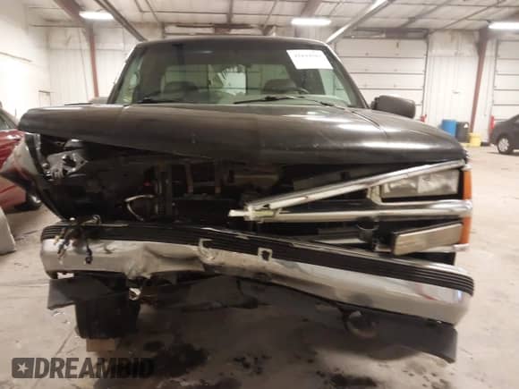1995 Chevrolet Silverado 2500 с VIN 2GCFK29K2S1208702, выставлен на аукционе IAAI как лот 41644060 с пробегом 276 968 миль миль и . История ставок и продаж доступна на DreamBid. Изображение 12.