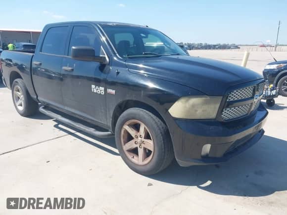 2014 Ram 1500 Express z VIN 3C6RR6KT6EG234063, wystawiony jako IAAI lot #43163130 z przebiegiem 204 129 mil mil oraz . Historia ofert i sprzedaży dostępna na DreamBid. Obrazek 1.
