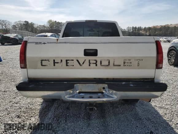 1997 Chevrolet Silverado 1500 with VIN 1GCEC14R9VZ196034, listed as a Copart auction lot 49669505 with 346,143 mi miles and Salvage title. Bid and sale history available at DreamBid. Image 6.