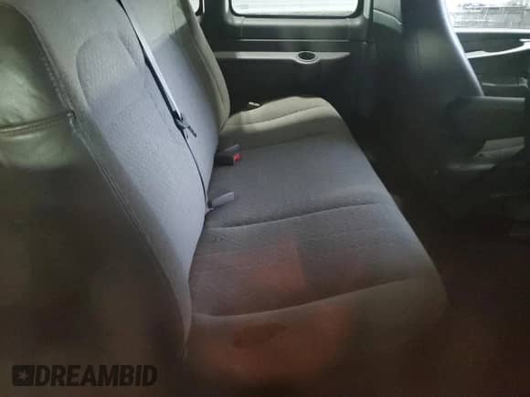 2014 Chevrolet Express Passenger LT с VIN 1GAZG1FG4E1187749, выставлен на аукционе Copart как лот 82086105 с пробегом 67 880 миль миль и Списание • Salvage title. История ставок и продаж доступна на DreamBid. Изображение 11.