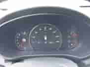 2017 Kia Sorento EX z VIN 5XYPH4A55HG320767, wystawiony jako IAAI lot #42963326 z przebiegiem 118 201 mil mil oraz . Historia ofert i sprzedaży dostępna na DreamBid. Obrazek 7.