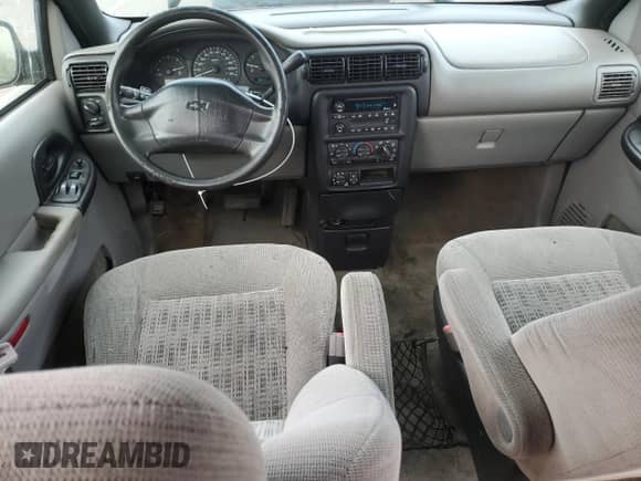 2003 Chevrolet Venture 1SA с VIN 1GNDX03E23D186939, выставлен на аукционе Copart как лот 72334894 с пробегом 184 043 миль миль и Списание • Salvage title. История ставок и продаж доступна на DreamBid. Изображение 8.