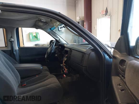 2004 Dodge Dakota SLT с VIN 1D7HG42N54S627887, выставлен на аукционе IAAI как лот 42270806 с пробегом 178 695 миль миль и . История ставок и продаж доступна на DreamBid. Изображение 5.