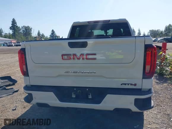 2022 GMC Sierra 1500 AT4 with VIN 1GTP9EEL3NZ178637, listed as a IAAI auction lot 42417067 with 53,021 mi miles and . Bid and sale history available at DreamBid. Image 15.