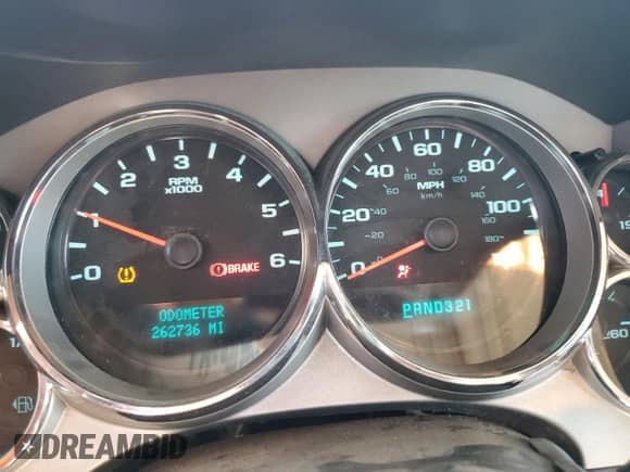 2008 Chevrolet Silverado 1500 1LT с VIN 1GCEK19J28Z255841, выставлен на аукционе Copart как лот 75726644 с пробегом 262 736 миль миль и Списание • Salvage title. История ставок и продаж доступна на DreamBid. Изображение 9.