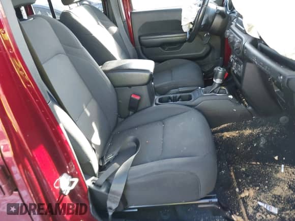 2021 Jeep Wrangler Unlimited Willys с VIN 1C4HJXDN3MW729076, выставлен на аукционе IAAI как лот 41249834 с пробегом 58 999 миль миль и . История ставок и продаж доступна на DreamBid. Изображение 5.