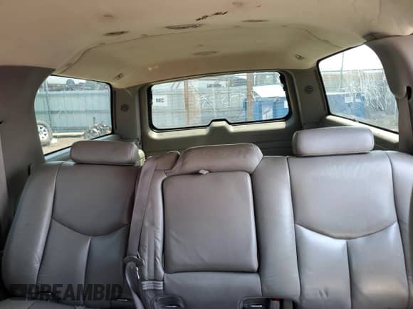 2004 Chevrolet Suburban LT с VIN 3GNFK16Z34G138513, выставлен на аукционе Copart как лот 66650145 с пробегом 271 594 миль миль и Списание • Salvage title. История ставок и продаж доступна на DreamBid. Изображение 10.