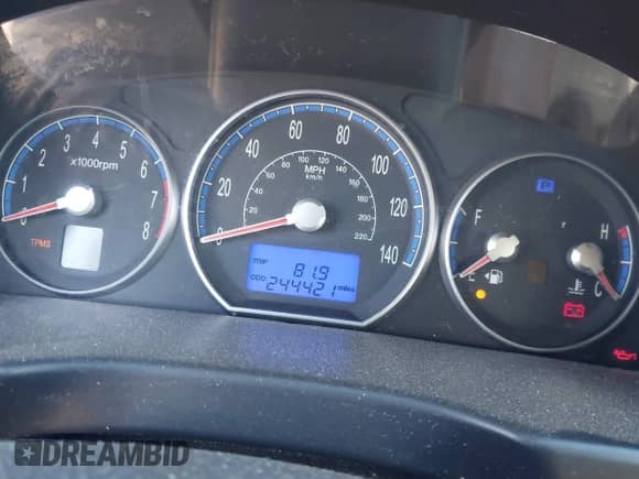 2007 Hyundai Santa Fe SE с VIN 5NMSH13E07H079727, выставлен на аукционе IAAI как лот 43533369 с пробегом 244 421 миль миль и . История ставок и продаж доступна на DreamBid. Изображение 7.