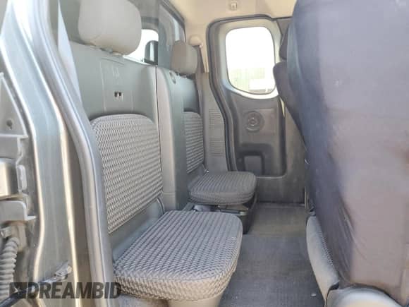 2006 Nissan Frontier SE z VIN 1N6AD06W66C403523, wystawiony jako Copart lot #65054395 z przebiegiem 151 766 mil mil oraz Szkoda całkowita • Salvage title. Historia ofert i sprzedaży dostępna na DreamBid. Obrazek 10.