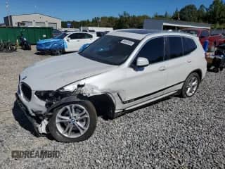 2018 BMW X3 xDrive30i с VIN 5UXTR9C5XJLC81160, выставлен на аукционе Copart как лот 86697425 с пробегом 153 723 миль миль и Списание • Salvage title. История ставок и продаж доступна на DreamBid. Изображение 1.
