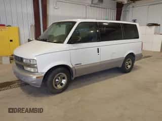1999 Chevrolet Astro z VIN 1GNDM19W9XB138046, wystawiony jako IAAI lot #42493817 z przebiegiem 187 616 mil mil oraz . Historia ofert i sprzedaży dostępna na DreamBid. Obrazek 2.