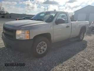 2008 Chevrolet Silverado 1500 Work Truck with VIN 1GCEK14X58Z146883, listed as a Copart auction lot 43907395 with 200,532 mi miles and Salvage title. Bid and sale history available at DreamBid. Image 1.