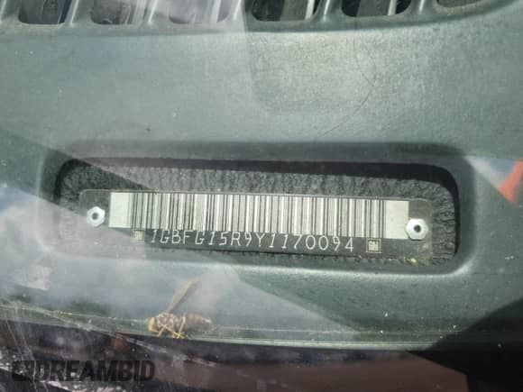 2000 Chevrolet Express Cargo YF7 z VIN 1GBFG15R9Y1170094, wystawiony jako Copart lot #59814765 z przebiegiem 269 770 mil mil oraz Nie do naprawy • Non repairable. Historia ofert i sprzedaży dostępna na DreamBid. Obrazek 12.