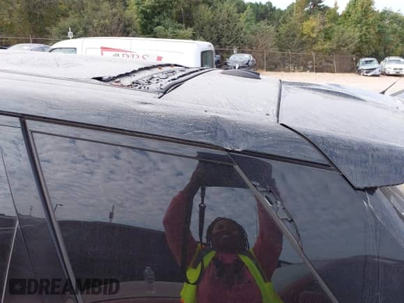 2014 Land Rover Range Rover Sport Supercharged with VIN SALWR2EF3EA337653, listed as a IAAI auction lot 42654430 with 103,476 mi miles and . Bid and sale history available at DreamBid. Image 18.