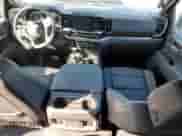 2025 Chevrolet Silverado 1500 LT Trail Boss с VIN 3GCUKFED7SG352095, выставлен на аукционе Copart как лот 71465635 с пробегом Не указан миль и Списание • Salvage title. История ставок и продаж доступна на DreamBid. Изображение 8.