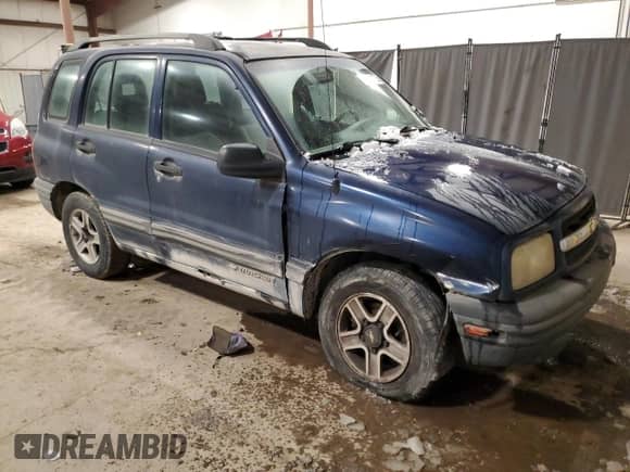 2002 Chevrolet Tracker с VIN 2CNBJ13CX26943598, выставлен на аукционе Copart как лот 44351725 с пробегом 179 893 миль миль и Списание • Salvage title. История ставок и продаж доступна на DreamBid. Изображение 4.