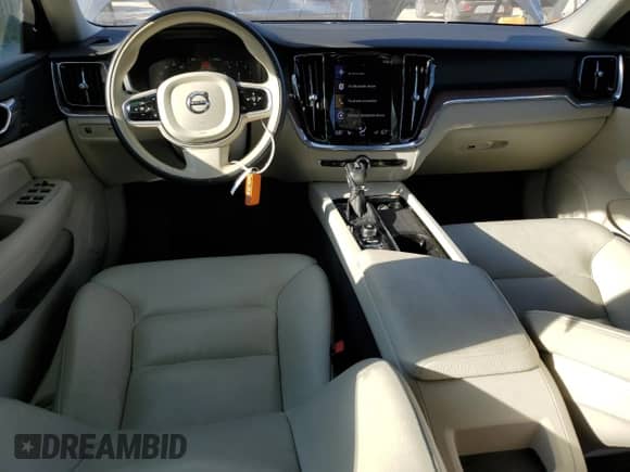 2021 Volvo S60 Momentum с VIN 7JR102FK3MG092616, выставлен на аукционе Copart как лот 81139795 с пробегом 54 381 миль миль и Списание • Salvage title. История ставок и продаж доступна на DreamBid. Изображение 8.