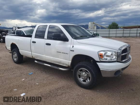 2006 Dodge 2500 SLT with VIN 1D7KS28D36J122124, listed as a Copart auction lot 65529735 with 390,931 mi miles and Salvage title. Bid and sale history available at DreamBid. Image 4.