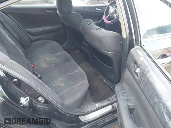 2014 Nissan Maxima S with VIN 1N4AA5AP2EC488051, listed as a IAAI auction lot 43109399 with 142,225 mi miles and . Bid and sale history available at DreamBid. Image 8.