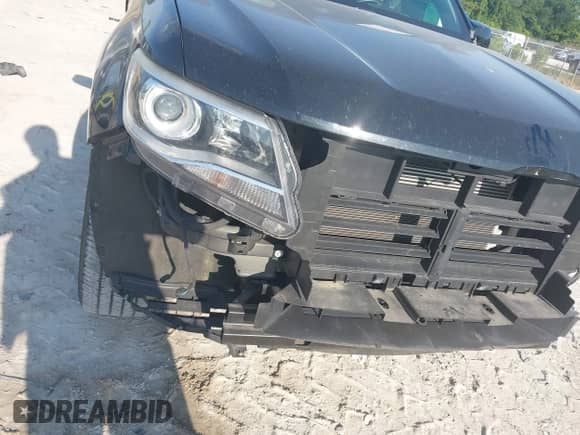 2020 Chevrolet Colorado 2WD LT с VIN 1GCGSCEN2L1219961, выставлен на аукционе IAAI как лот 42539532 с пробегом 41 548 миль миль и . История ставок и продаж доступна на DreamBid. Изображение 19.