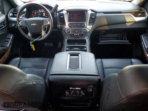 2017 Chevrolet Tahoe Premier с VIN 1GNSKCKCXHR275370, выставлен на аукционе Copart как лот 84934005 с пробегом 128 671 миль миль и Списание • Salvage title. История ставок и продаж доступна на DreamBid. Изображение 8.