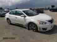 2015 Nissan Altima SL with VIN 1N4AL3AP5FC114484, listed as a Copart auction lot 61464255 with 120,379 mi miles and Salvage title. Bid and sale history available at DreamBid. Image 4.