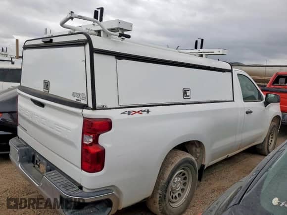 2021 Chevrolet Silverado 1500 Work Truck with VIN 3GCNYAEH8MG475996, listed as a Copart auction lot 80923015 with 130,707 mi miles and Clean title. Bid and sale history available at DreamBid. Image 3.