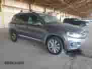 2013 Volkswagen Tiguan S с VIN WVGAV7AX4DW536457, выставлен на аукционе Copart как лот 90461285 с пробегом 148 827 миль миль и Чистый • Clean title. История ставок и продаж доступна на DreamBid. Изображение 4.