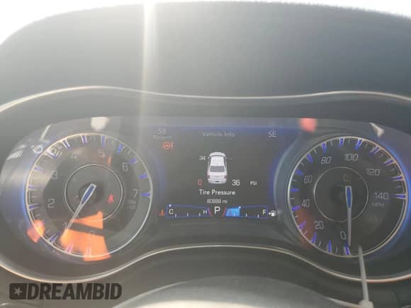 2018 Chrysler 300 Limited с VIN 2C3CCAEG6JH263952, выставлен на аукционе Copart как лот 64142595 с пробегом 80 888 миль миль и Списание • Salvage title. История ставок и продаж доступна на DreamBid. Изображение 9.