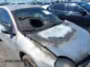 2000 Dodge Neon Highline z VIN 1B3ES46C8YD725604, wystawiony jako IAAI lot #39736051 z przebiegiem Nie podano mil oraz . Historia ofert i sprzedaży dostępna na DreamBid. Obrazek 6.