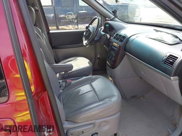 2005 Chevrolet Uplander LT z VIN 1GNDV33L55D232871, wystawiony jako IAAI lot #42053682 z przebiegiem 130 159 mil mil oraz . Historia ofert i sprzedaży dostępna na DreamBid. Obrazek 5.