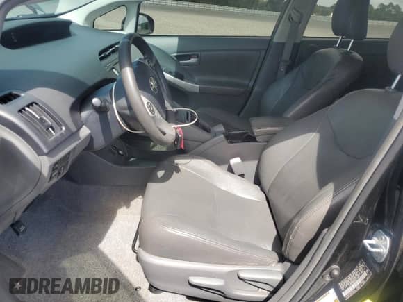 2010 Toyota Prius III with VIN JTDKN3DU2A0144966, listed as a Copart auction lot 86298805 with 190,489 mi miles and Salvage title. Bid and sale history available at DreamBid. Image 7.
