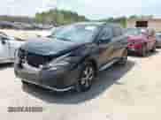 2020 Nissan Murano SV with VIN 5N1AZ2BJ4LN135738, listed as a IAAI auction lot 42830765 with 173,534 mi miles and . Bid and sale history available at DreamBid. Image 2.