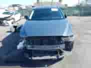 2022 Mazda CX-5 S Preferred z VIN JM3KFBCM2N1565165, wystawiony jako IAAI lot #42507203 z przebiegiem 39 853 mil mil oraz . Historia ofert i sprzedaży dostępna na DreamBid. Obrazek 6.