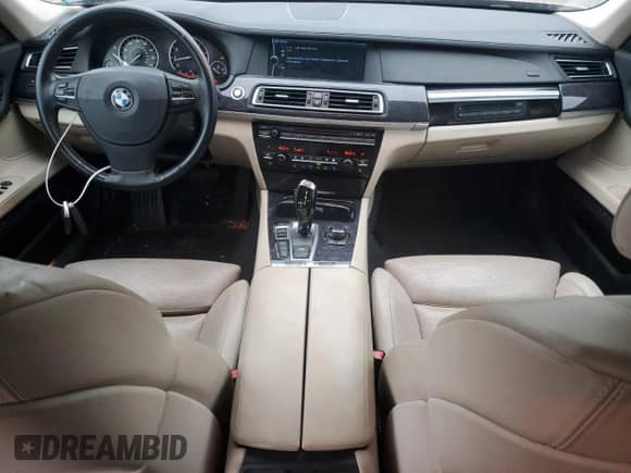 2010 BMW 7 Series 750Li xDrive with VIN WBAKC8C52ACY68441, listed as a Copart auction lot 69755645 with 161,559 mi miles and Clean title. Bid and sale history available at DreamBid. Image 8.