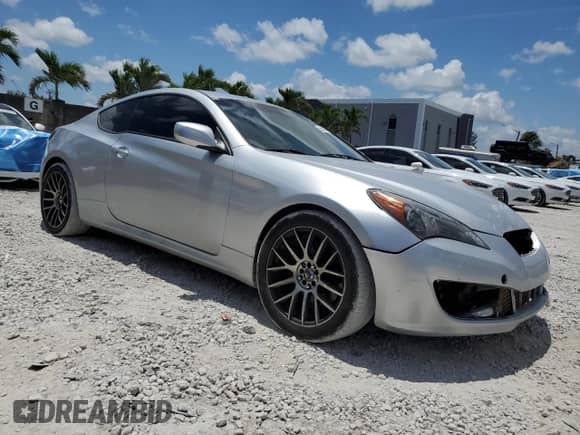 2012 Hyundai Genesis Coupe Premium with VIN KMHHT6KD2CU078317, listed as a Copart auction lot 56467835 with 157,625 mi miles and Clean title. Bid and sale history available at DreamBid. Image 4.
