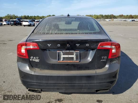 2015 Volvo S60 T5 Platinum с VIN YV1612TM9F2356357, выставлен на аукционе Copart как лот 74677214 с пробегом 110 395 миль миль и Чистый • Clean title. История ставок и продаж доступна на DreamBid. Изображение 6.
