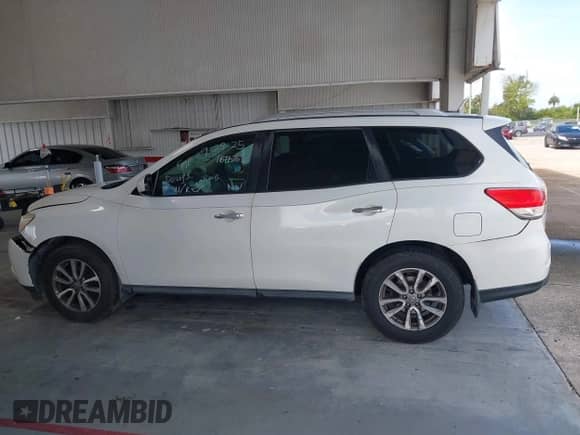 2013 Nissan Pathfinder SV with VIN 5N1AR2MN3DC651943, listed as a IAAI auction lot 43383222 with 178,191 mi miles and . Bid and sale history available at DreamBid. Image 14.