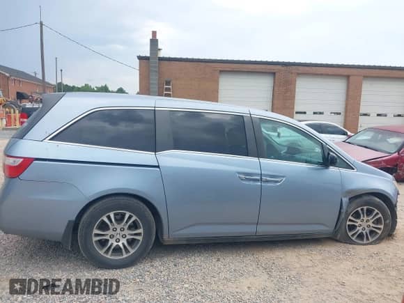 2012 Honda Odyssey EX с VIN 5FNRL5H46CB093437, выставлен на аукционе IAAI как лот 42844929 с пробегом 220 154 миль миль и . История ставок и продаж доступна на DreamBid. Изображение 14.