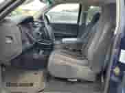 2001 Dodge Dakota Sport z VIN 1B7GG22NX1S348487, wystawiony jako Copart lot #67615205 z przebiegiem 148 733 mil mil oraz Szkoda całkowita • Salvage title. Historia ofert i sprzedaży dostępna na DreamBid. Obrazek 7.