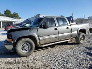 2001 Chevrolet Silverado 1500HD LS с VIN 1GCGK13U11F190502, выставлен на аукционе Copart как лот 87660295 с пробегом 294 068 миль миль и Списание • Salvage title. История ставок и продаж доступна на DreamBid. Изображение 1.